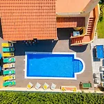 Royal Sandals - Com Bbq E Piscina Aquecivel Em *