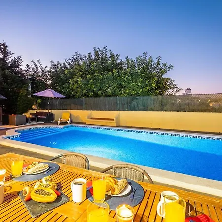 Royal Sandals By Algarve Vacation